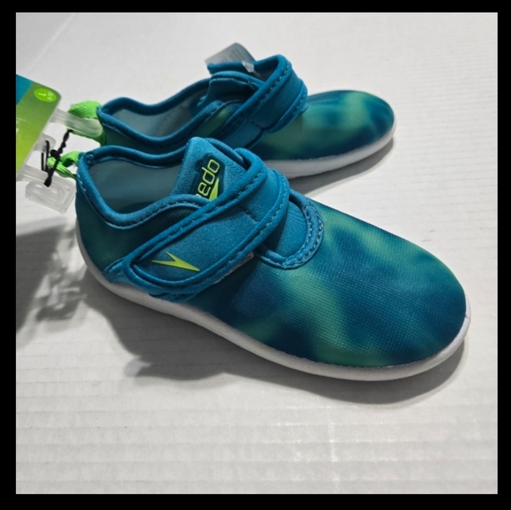 Speedo Water Shoes Shore Explorer Teal, adjustable closure, Toddler L 9-10  NEW